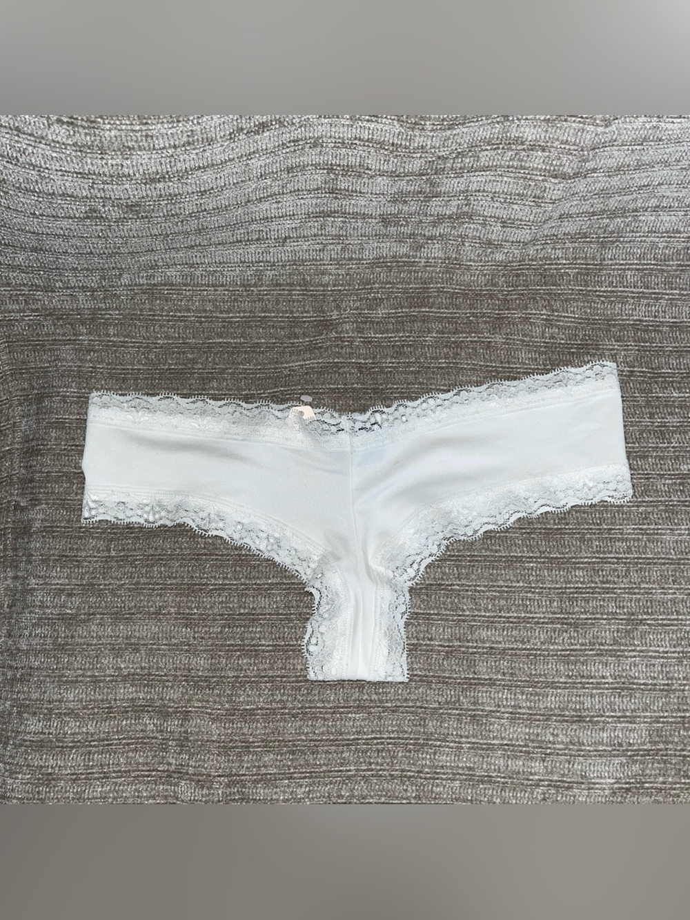 Vintage Victoria’s Secret White Sexy Little Thing Cheeky Bridal Lace Panty S M